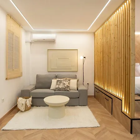 Apartment Tgh/ Centro Con Parking *